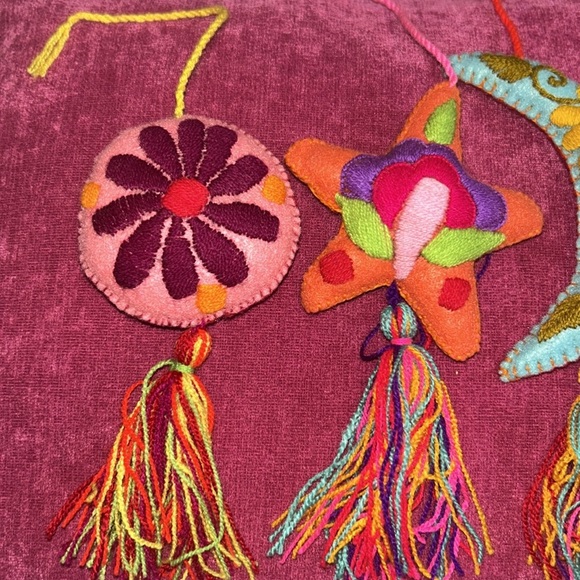 Colorful Hanging Artisan Ornaments Set with Tassels Mexico Decor whimsigoth - Picture 3 of 4